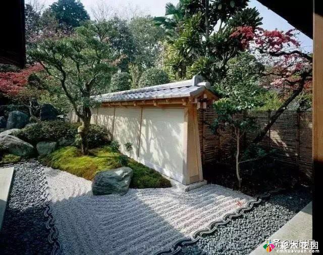 15个日本式庭院设计。与安静自然的中式风格相比，日式风格更小、更精致、更经济
