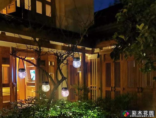 16个“摩登庭院”设计案例,掌握这4点,凸显现代庭院的时尚感