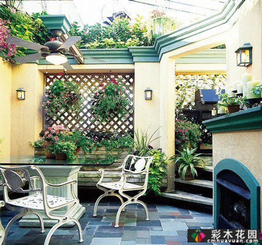 大约40平方米是“小庭院花园”设计,一个小院子也能创造高品质花园生活