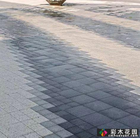 原来的人行道也可以成为空间的主角