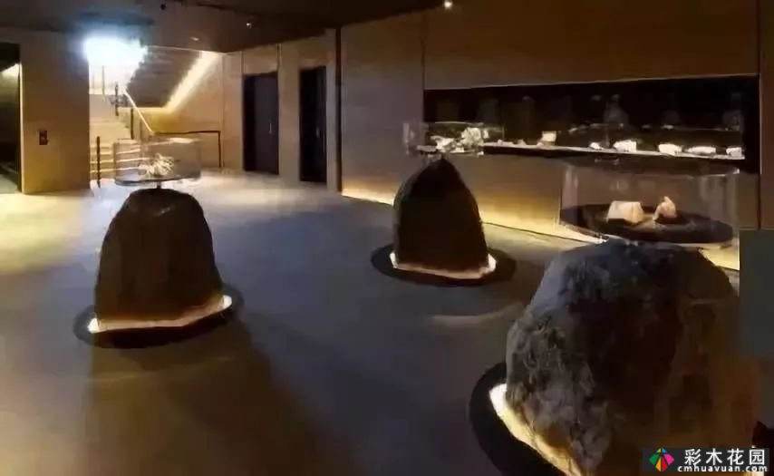 用石头做一个场景，庭院气田来自你。