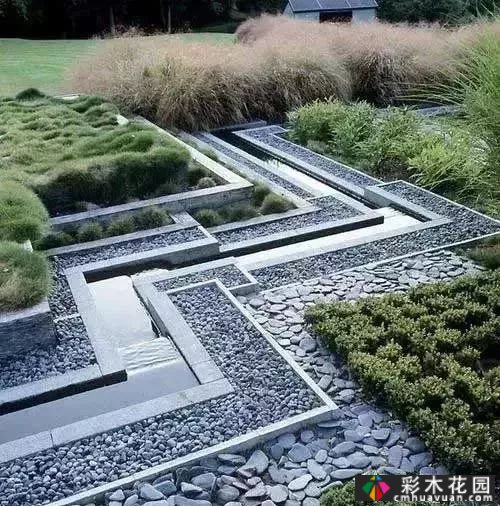 一方的曲折之美