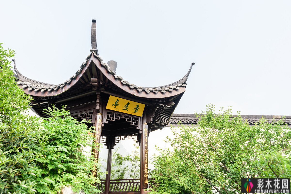 130m2别墅的一楼庭院 花园，所以设计，能让人感觉更幸福。