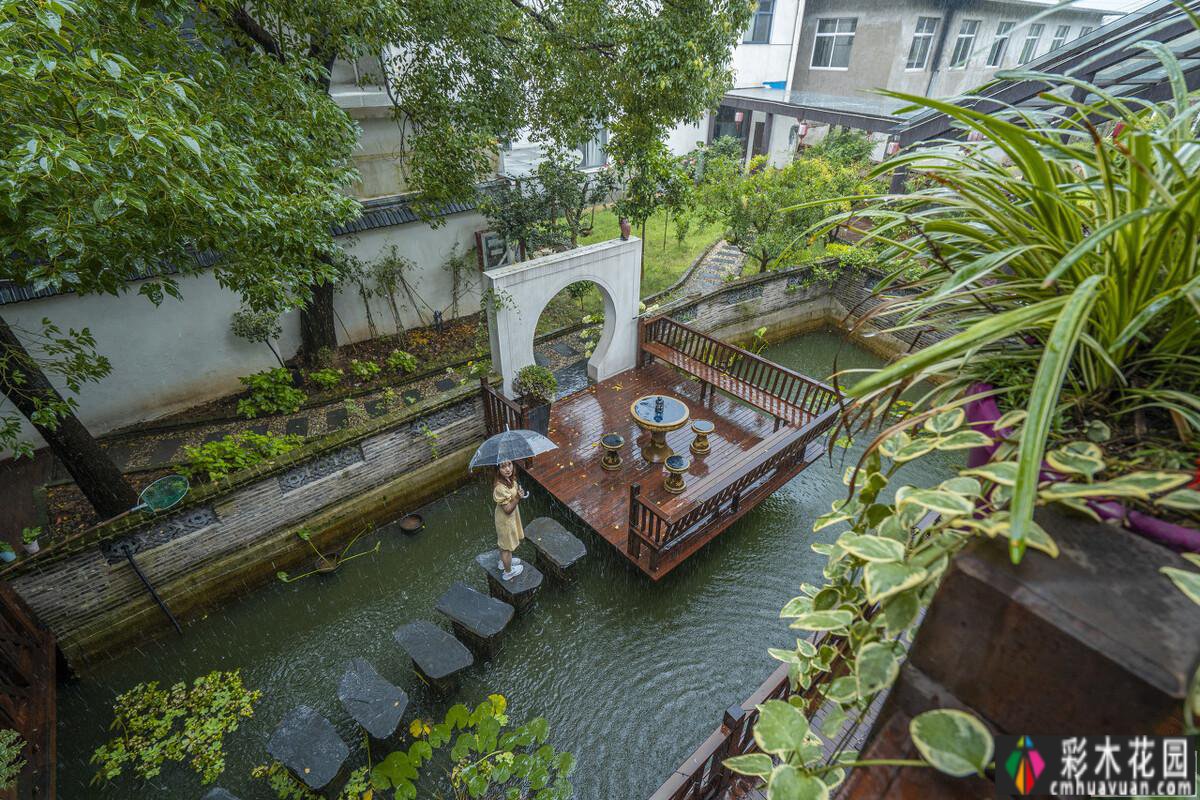 130m2别墅的一楼庭院 花园，所以设计，能让人感觉更幸福。